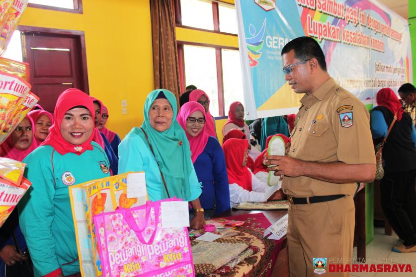 DINKES GELAR LOMBA LANSIA KREATIF.