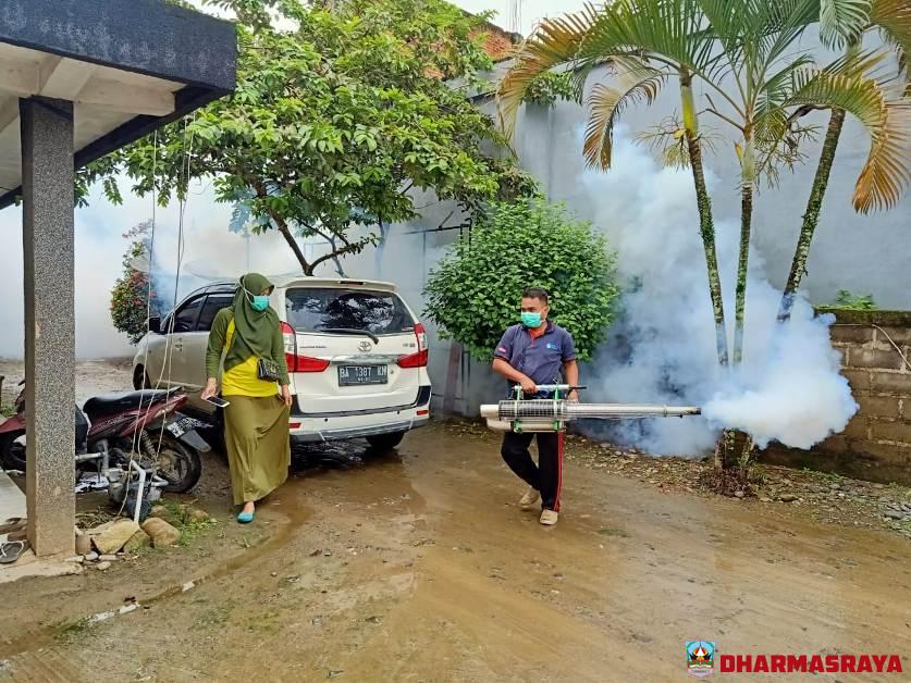 FOGGING NYAMUK UNTUK PENCEGAHAN DEMAM BERDARAH